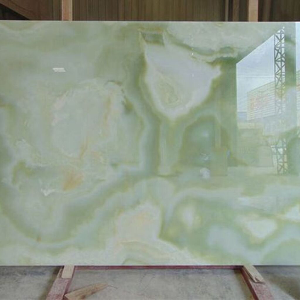 Green Onyx Marble in Kishangarh