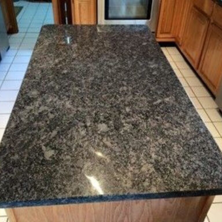 Steel Grey Granite in Kishangarh